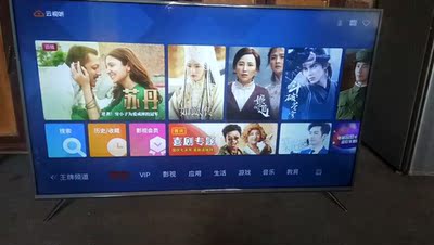 我想问下TCL55v2和海信55E52D哪个好，选哪个不后悔呢