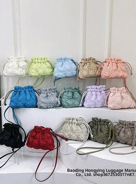 Lingge drawstring drawstring mouth bucket bag