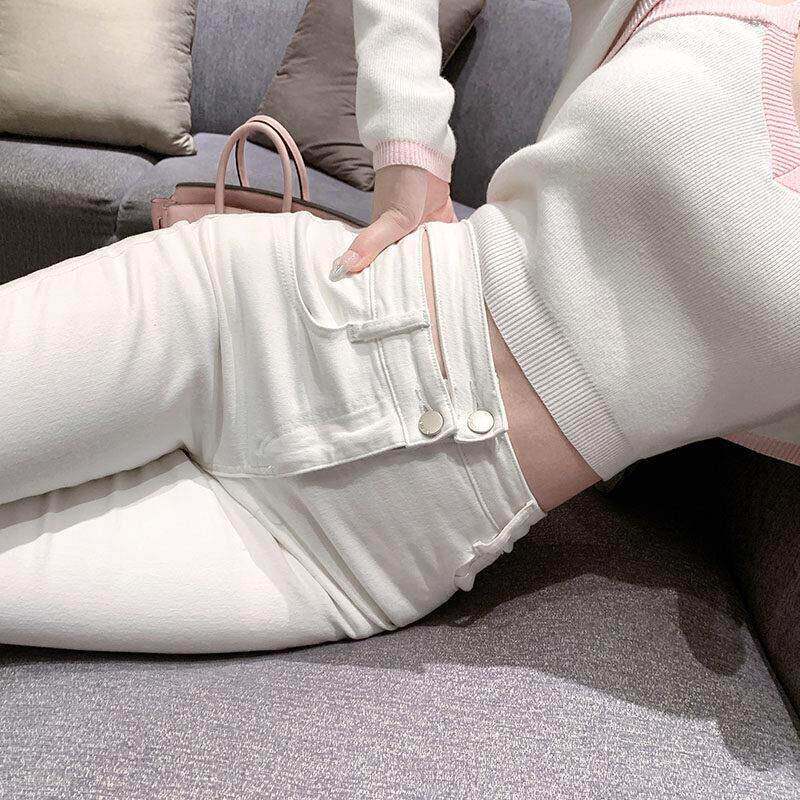 隅见丨白色高腰小脚牛仔裤女2026秋季新款设计感修身弹力铅笔裤子