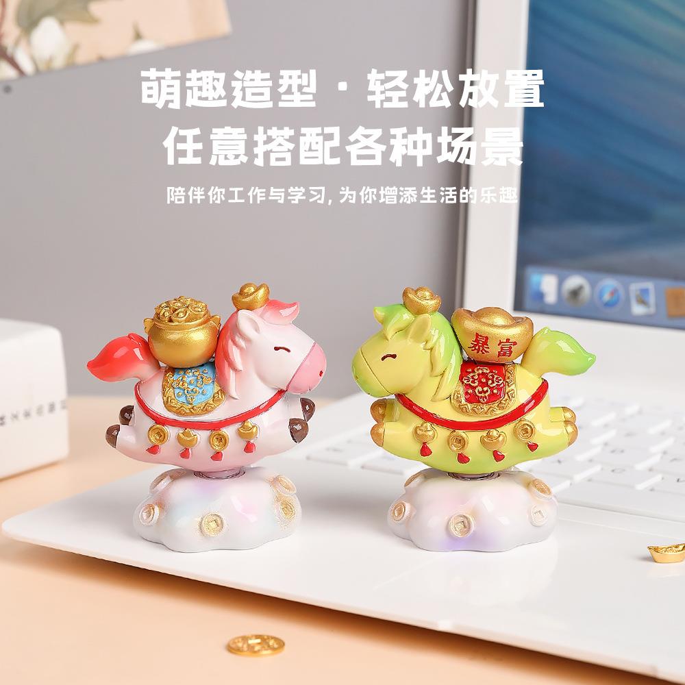 新中式国潮摆小白马财财书件办公室桌面房装饰品创意可旋转马礼品