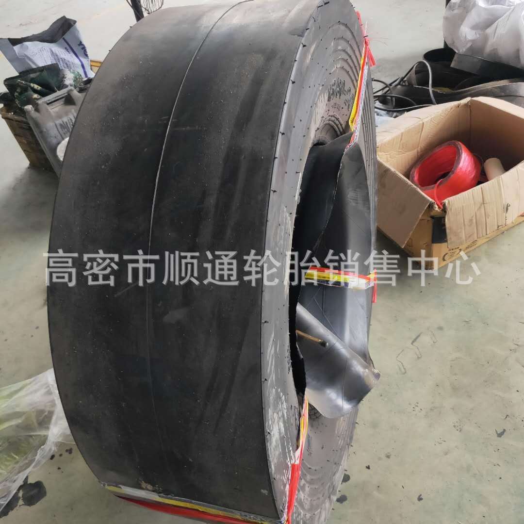 三角工程轮胎13/80-20光面胶轮压路机轮胎11.00-20 1100-20带钢圈