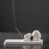 可爱小狗陶瓷香薰炉摆件软萌治愈茶宠笔架家用室内线 线香插香炉