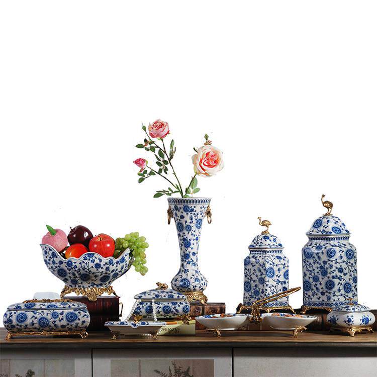 中式陶瓷配铜将军罐摆件 青花瓷果盘纸巾盒烟灰缸花瓶客厅装饰品