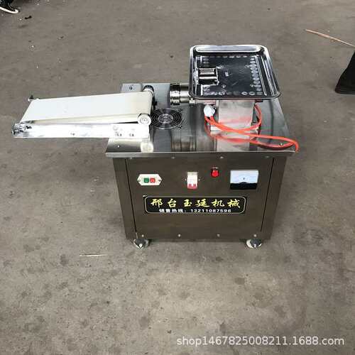 兰州牛肉拉面机商用扯面机仿手工板面机多功能背带裤面机厂家直销