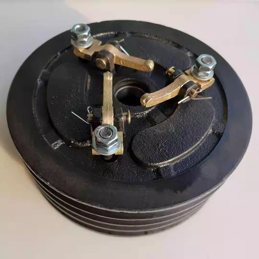 农用车离合器总成离合片分离器时风五征三轮车四轮拖拉机配套离合