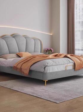 法式油风朵云花瓣床轻主卧室双人床FVO简约现奢代科技布艺软包大