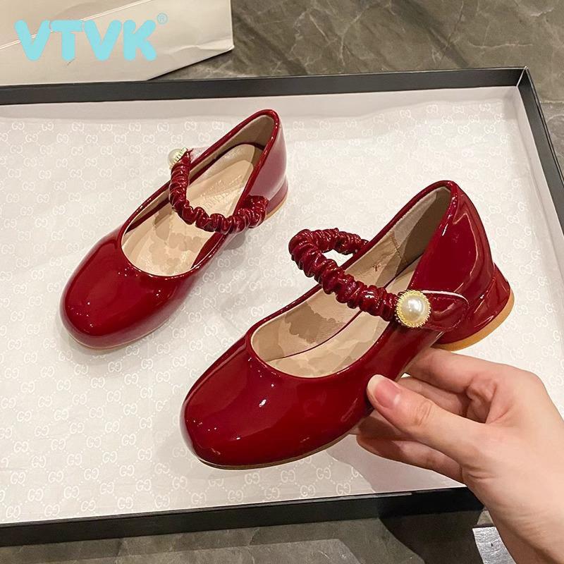VTVK女童公主鞋春秋季宝宝演出皮鞋2025新款儿童粗跟软底红色单鞋