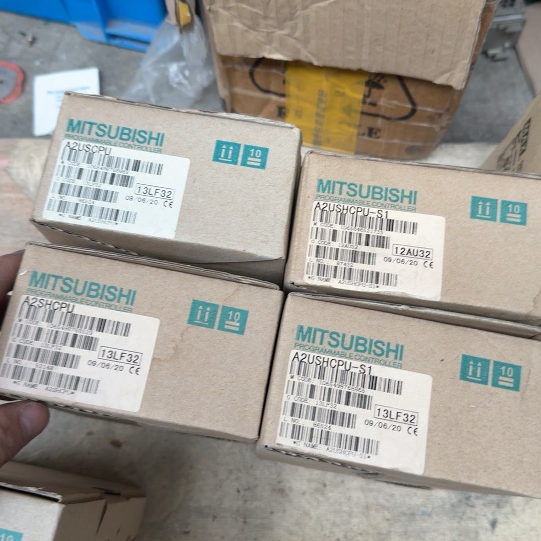 三菱A系列PLC cpu A2USHCPU-S1 全新