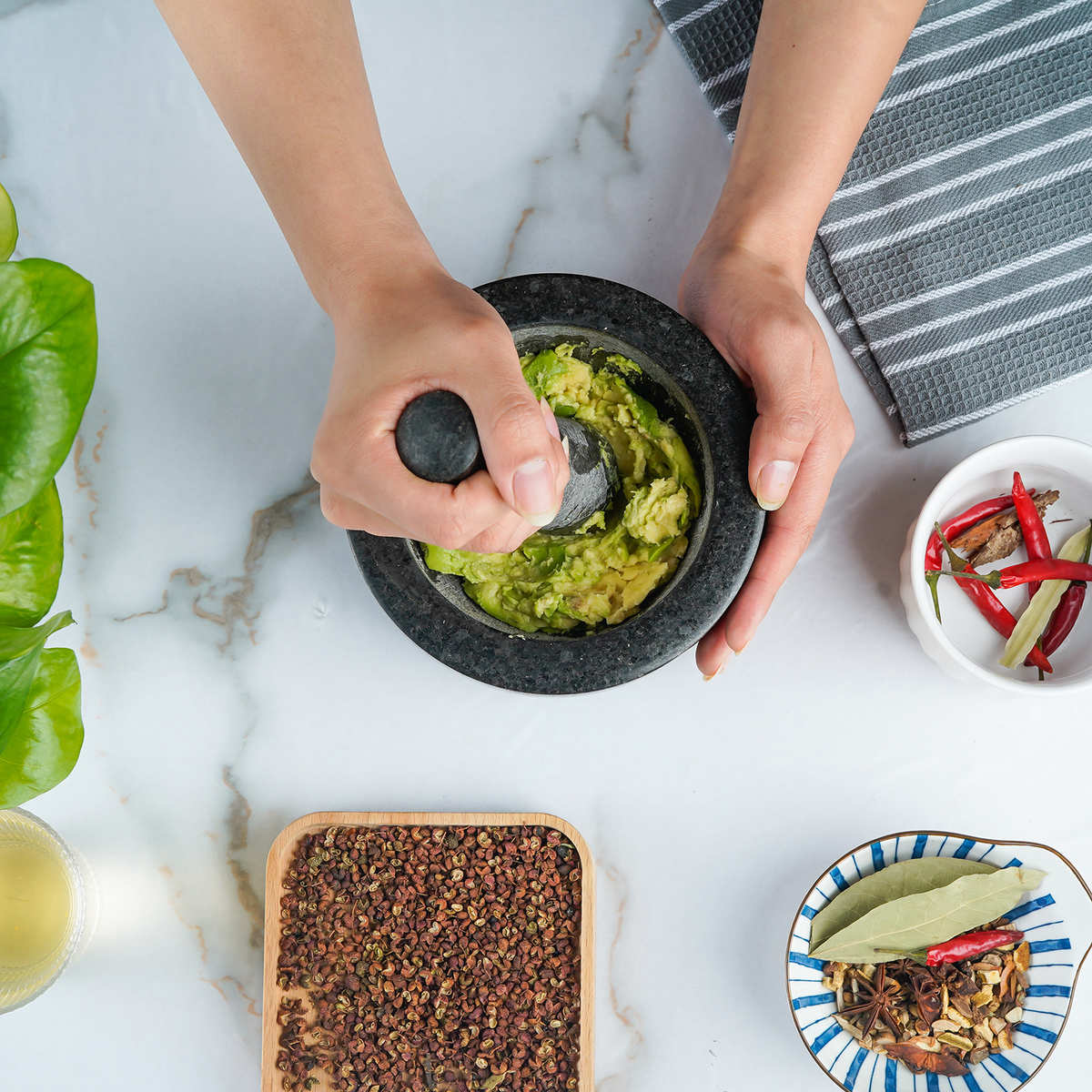 蒜臼子老式花岗岩手动捣蒜泥器石臼家用研磨钵擂钵砸蒜厂家批发