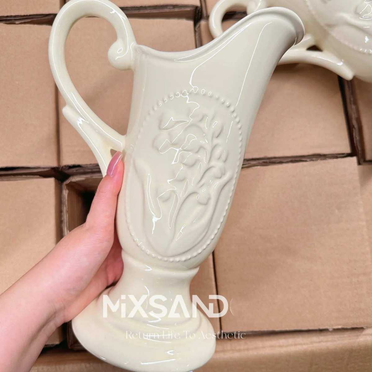 欧式复古铃兰花浮雕艺术陶瓷花瓶高级感摆件客厅餐桌装饰花器,家居饰品,花瓶,淘宝优惠券,粉丝福利购,淘宝优惠卷