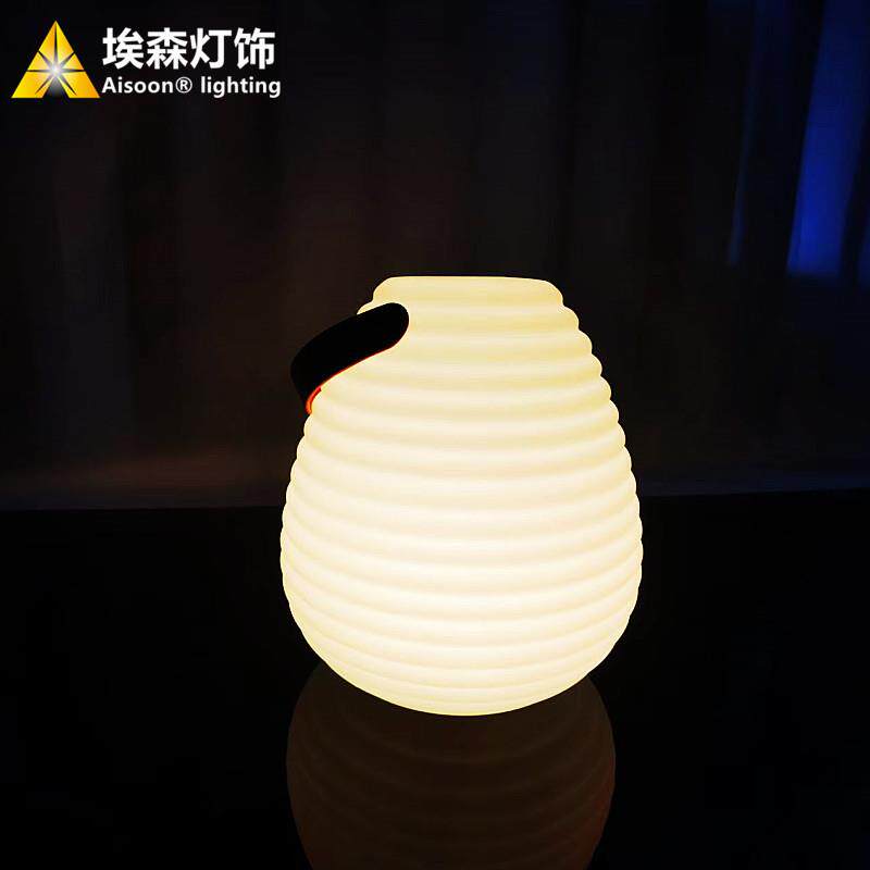led发光手提小夜灯爆款跨境露营简约时尚创意遥控灯笼太阳能灯