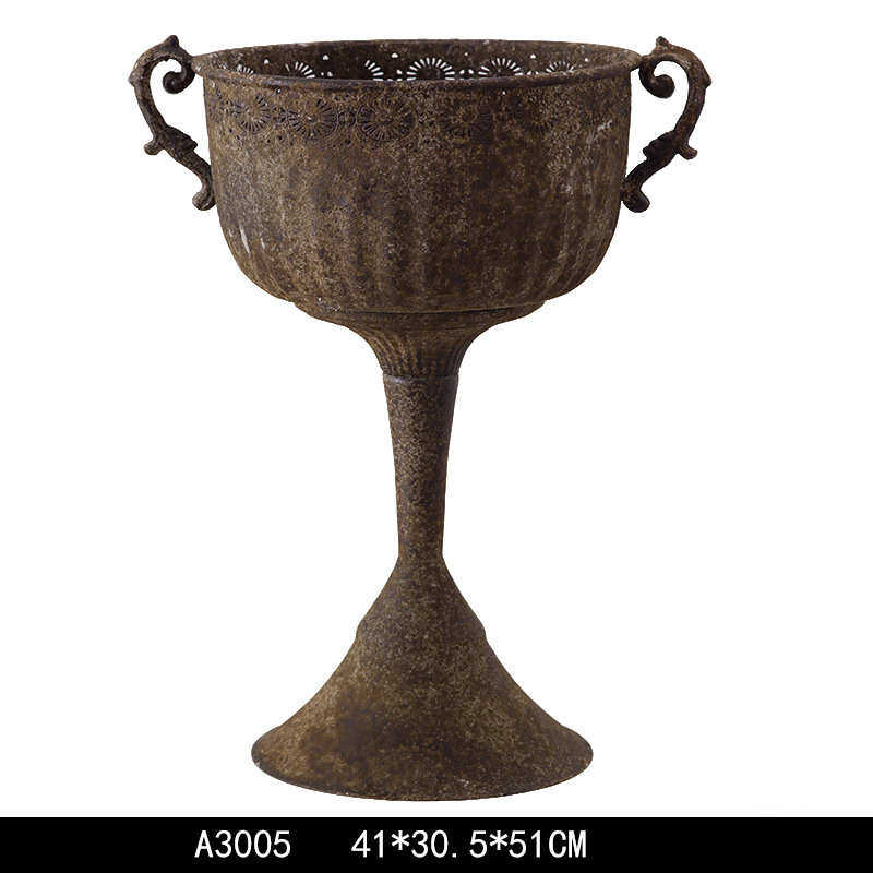 铁花艺高脚奖杯花瓶装饰工艺品家居 做摆件旧器金属欧式复古花盆