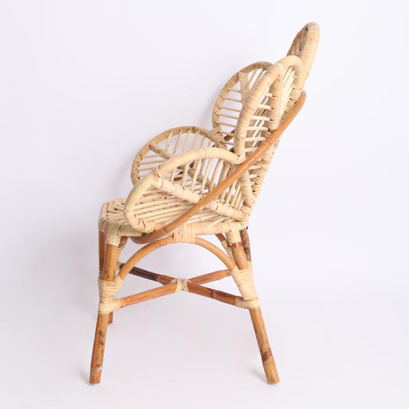 现91221代摄影道具庭院创藤意设闲计民休卧室真宿编织花瓣靠背懒