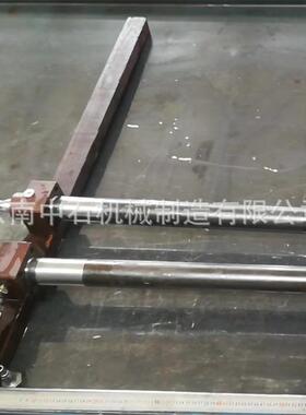 厂家生产前耳环25ES缸头安装40/35--1100前腔进油柱塞缸