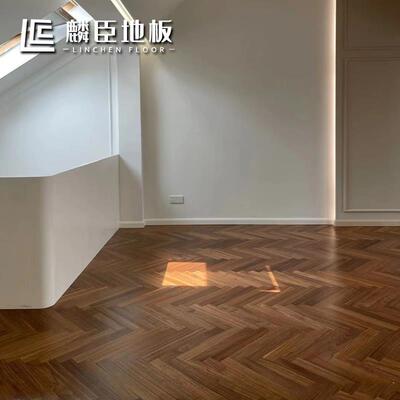 #北美黑桃FLS人胡拼三层多层板实木鱼骨拼家用地15m字m美式轻奢