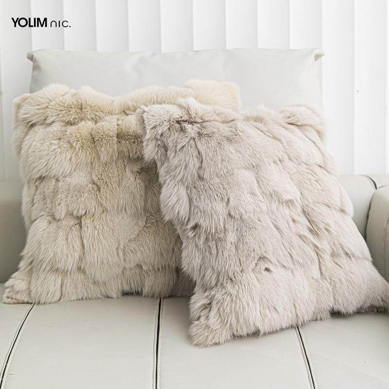 轻奢高级感狐狸毛抱枕沙发客厅别墅靠枕现代简约样板房靠垫米咖色