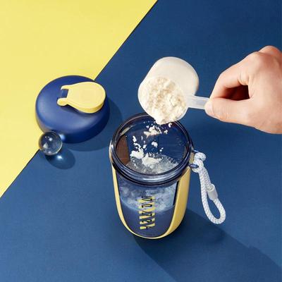 Smart Shake Gym Protein Shaker Mixer Cup  Wit