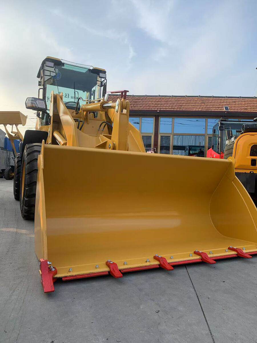 6月7日烟台全新中国山东新款948-35装载机最新款带厂家质保配置见公告网络拍卖公告