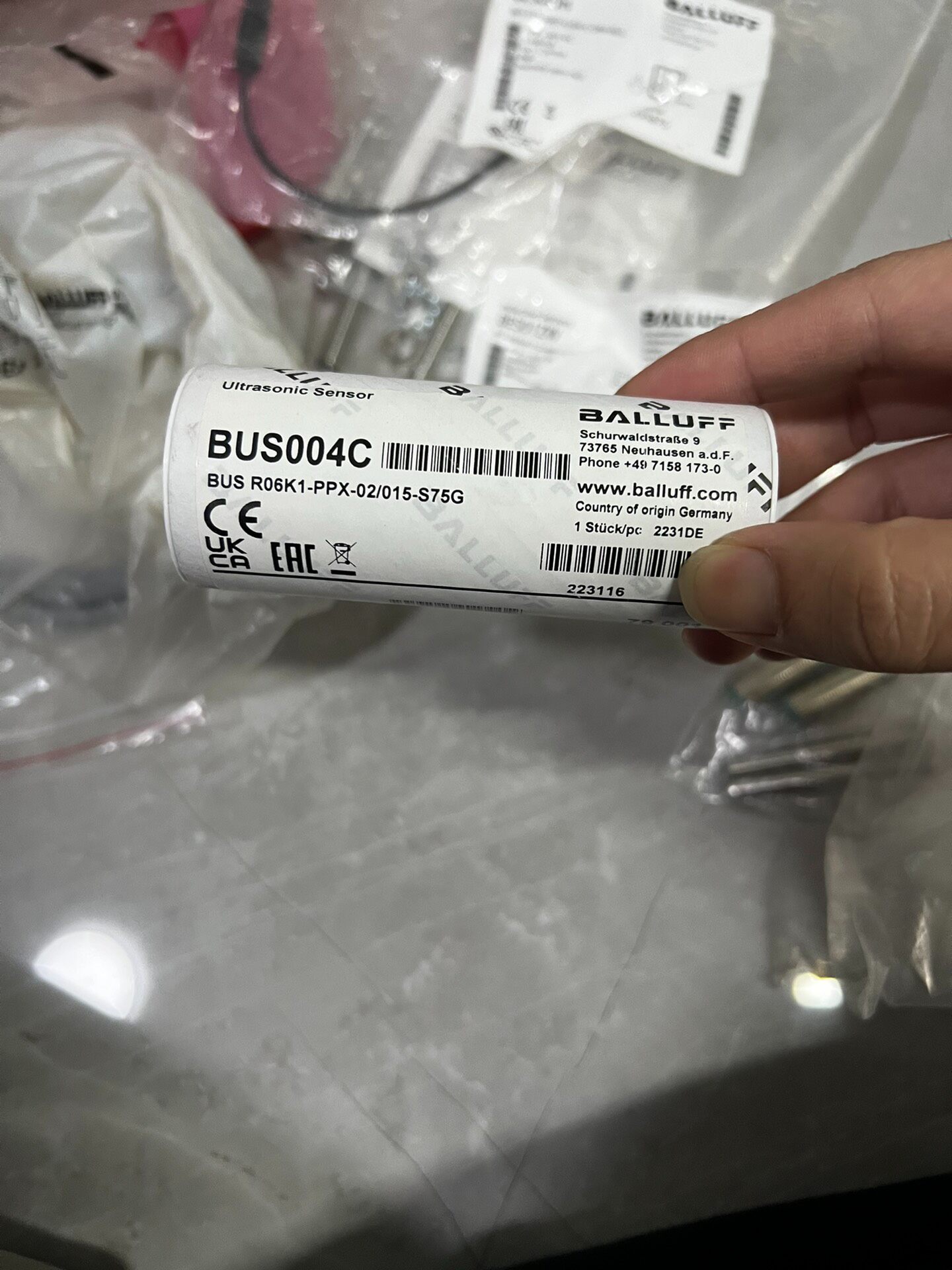 全新原装巴鲁夫BUS004C