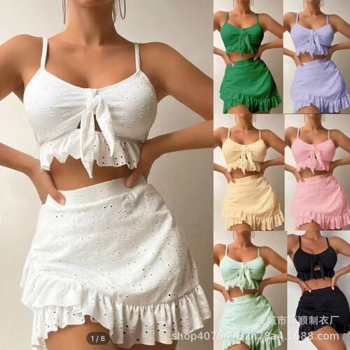Split swimsuit, hip skirt, three piece swimsuit, flying