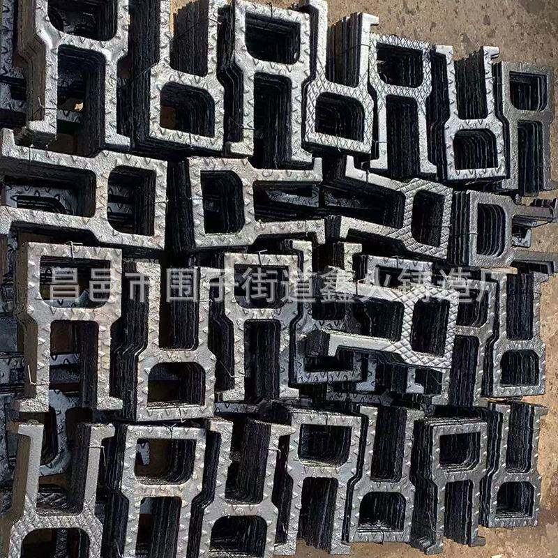 厂家球墨铸铁爬梯国标踏步检查井盖爬梯铸铁件雨水井爬梯