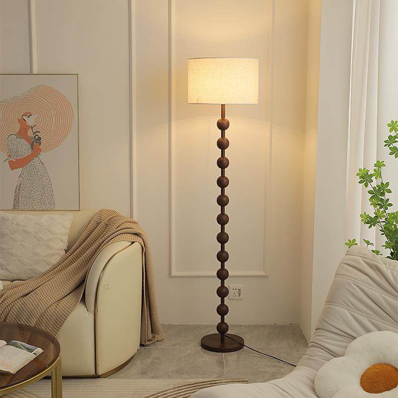 中古实木客厅落地灯侘寂风覆古沙发旁边高级感美式装饰氛围灯台灯