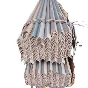 各种规格角钢建筑工程等边角铁万能角钢三角铁角钢热镀锌角铁现货