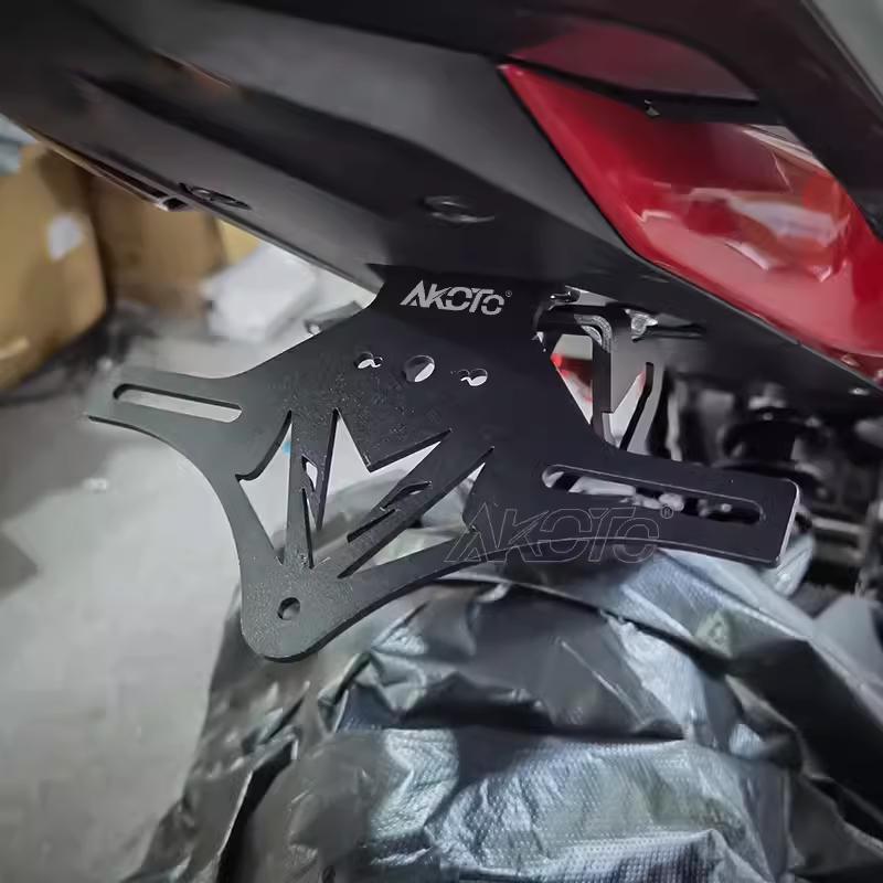 适用凯越450RR 改装短尾牌照架不锈钢车牌架原厂灯直上支架配件