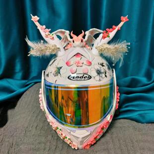 仿真桃花花瓣立体头盔配饰电动车龙角配件饰品摩托车犄角改装贴纸