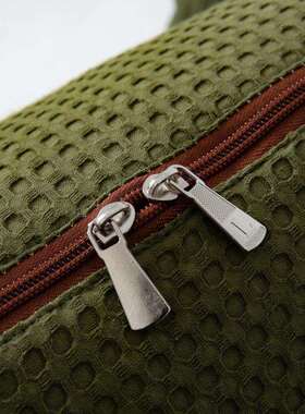 多功能二一抱枕四被子季款发全棉华夫格抱枕被汽车沙靠垫合WOT被