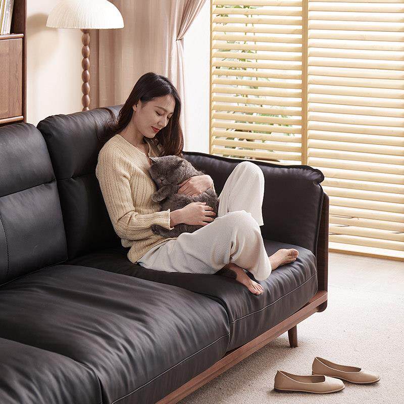 高级感头层牛皮地台实木真皮沙发垫子定做羽绒带靠背坐垫乳胶定制