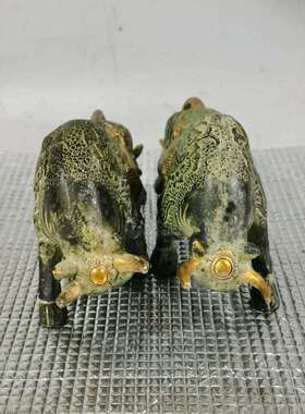 古玩铜牛收藏铜器财牛铜鎏金仿古摆件收藏办公室卧室装饰工艺品