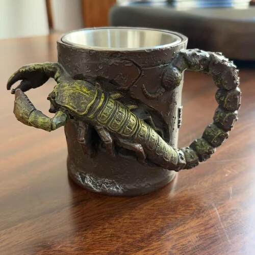 跨境新Monster Radscorpion Limited Edition Mug 怪兽蝎子马克杯