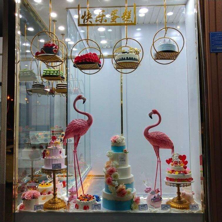 北欧风创意橱窗展示架展台吊架铁艺蛋糕架子蛋糕店商用模型陈列架