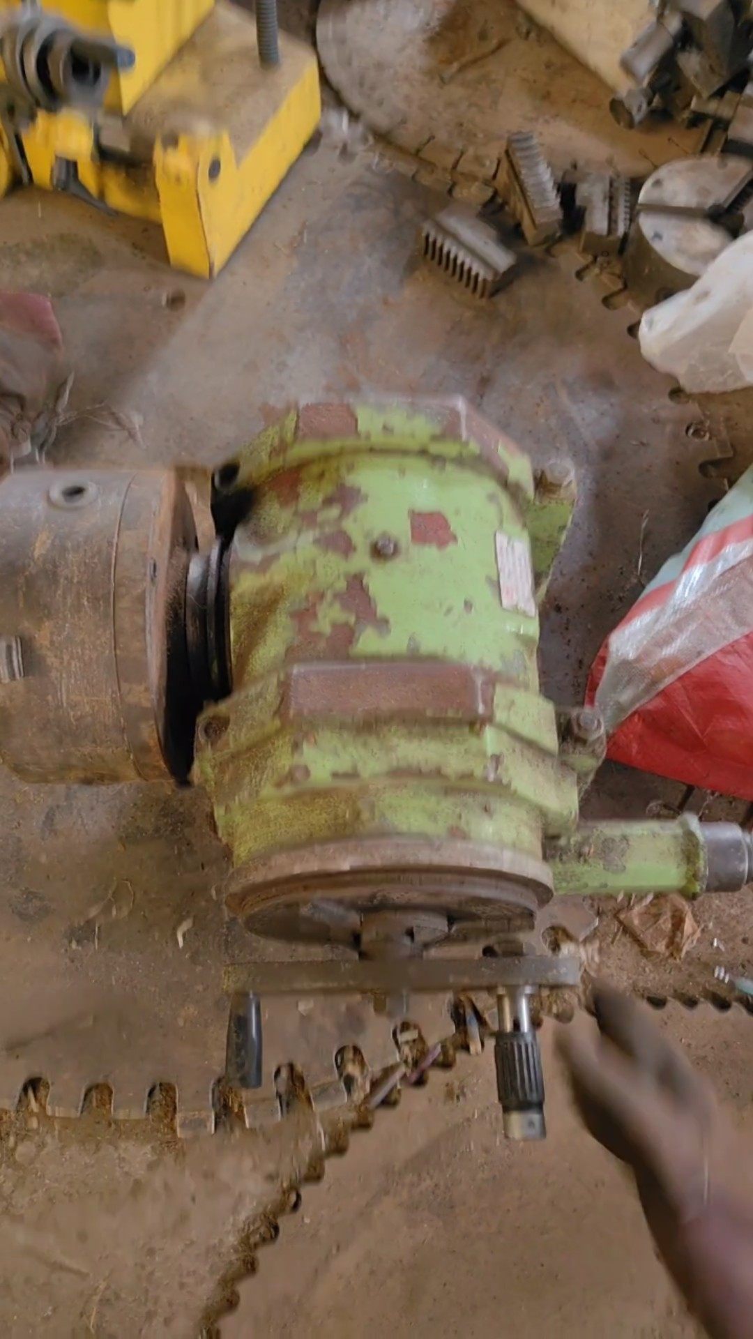 160万能分度头，环球型号F1160A，功能正常，没有刻度轮