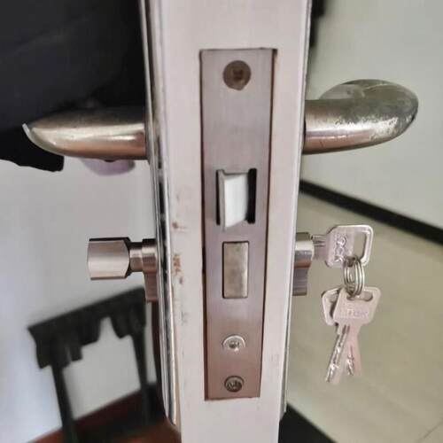木门锁配件卧室锁体静音锁芯家用钥匙室内锁舌通用型老款门锁