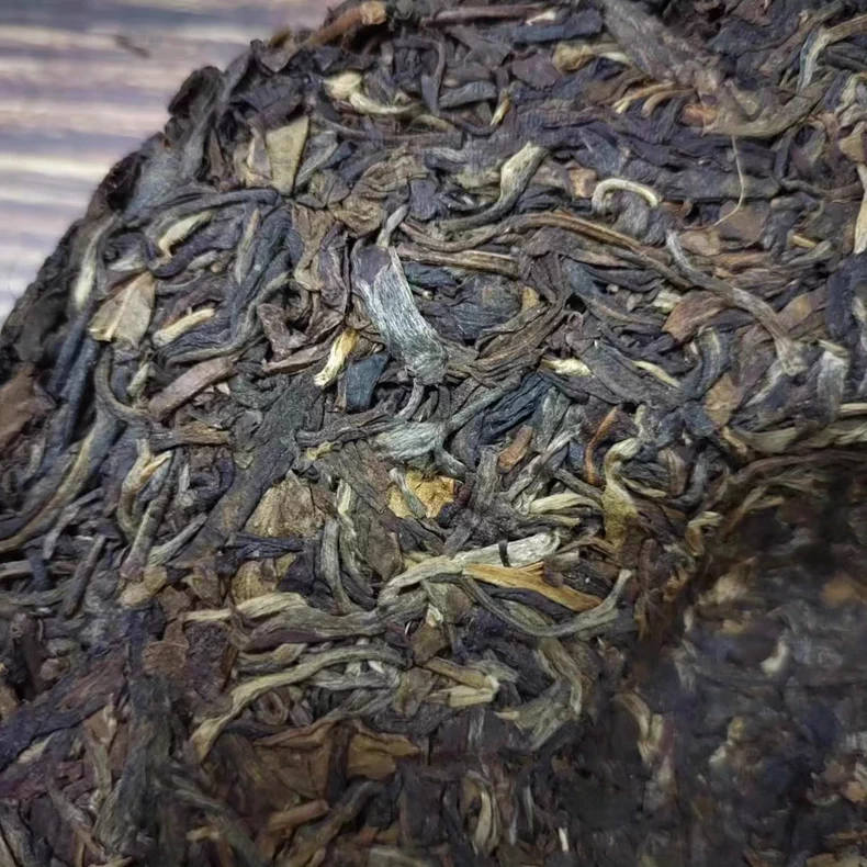 5餅殘片清倉2002年大益青餅普洱茶生茶357克 普洱茶 BUASHOP普洱老茶