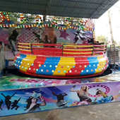 定制飞天转盘疯狂迪斯科景区广场室内户外大型儿童游乐场设备工厂