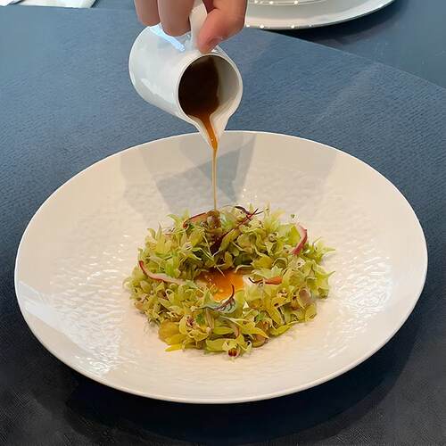 酒店中厨餐具白瓷圆形陶瓷盘特色菜凉菜冷菜浅盘会所简约创意盘子