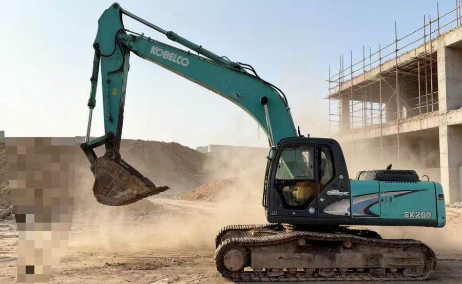 4月8日重庆神钢260挖掘机网络拍卖公告