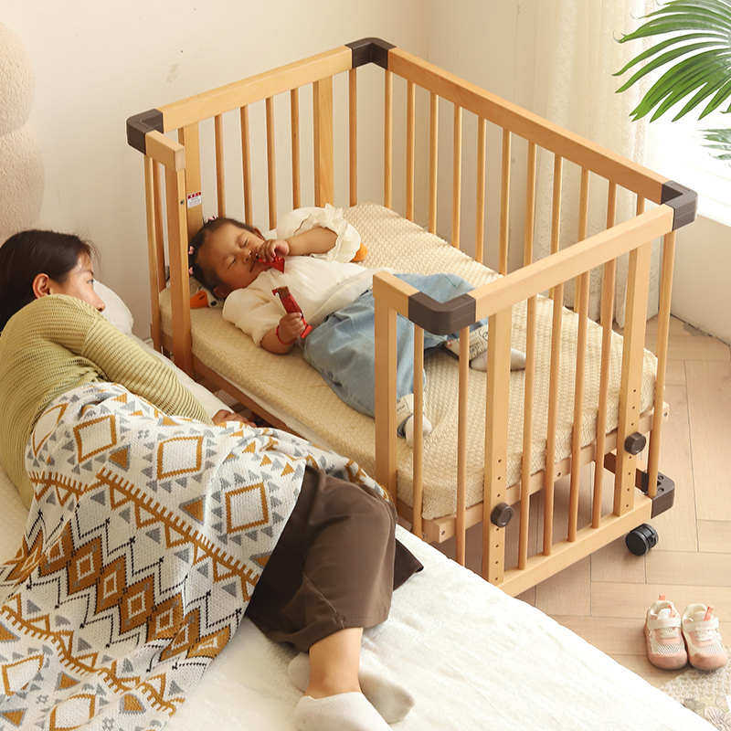 婴儿床可移动婴儿车床两用一体多功能拼接大床带滚轮新生儿宝宝床