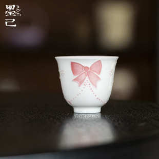 墨己有田烧手绘蝴蝶结陶瓷品茗杯家用功夫茶具单杯玉泥白瓷茶杯