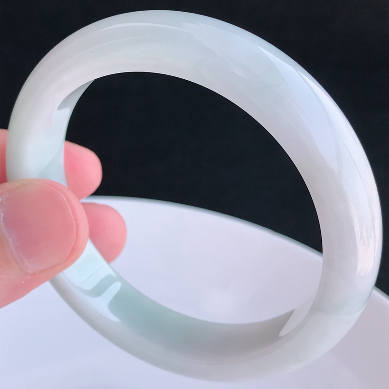 圈口55mm纯天然缅甸翡翠A货 莹润双彩宽边正品玉翡翠手镯52.55g