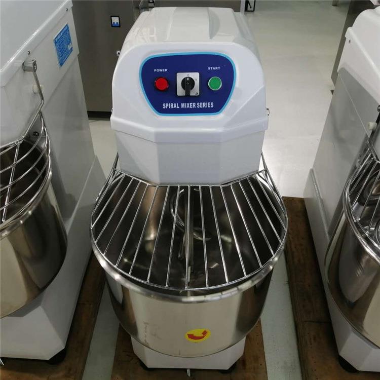 20L30L立式双动双速和面机烘焙搅拌机馅料搅拌面包面粉和面机