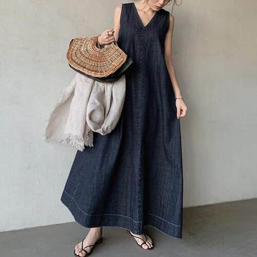 Women's Japanese style denim skirt, washed denim collar,