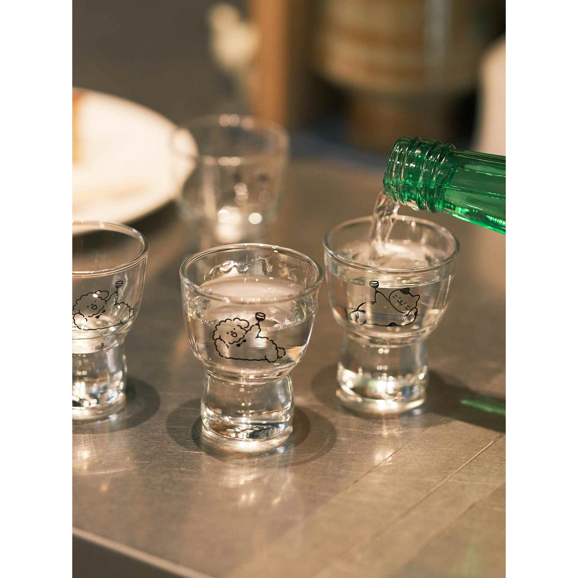 气泡招待所‘原创简笔画小狗玻璃小白酒杯迷你烧酒杯果酒杯烈酒杯