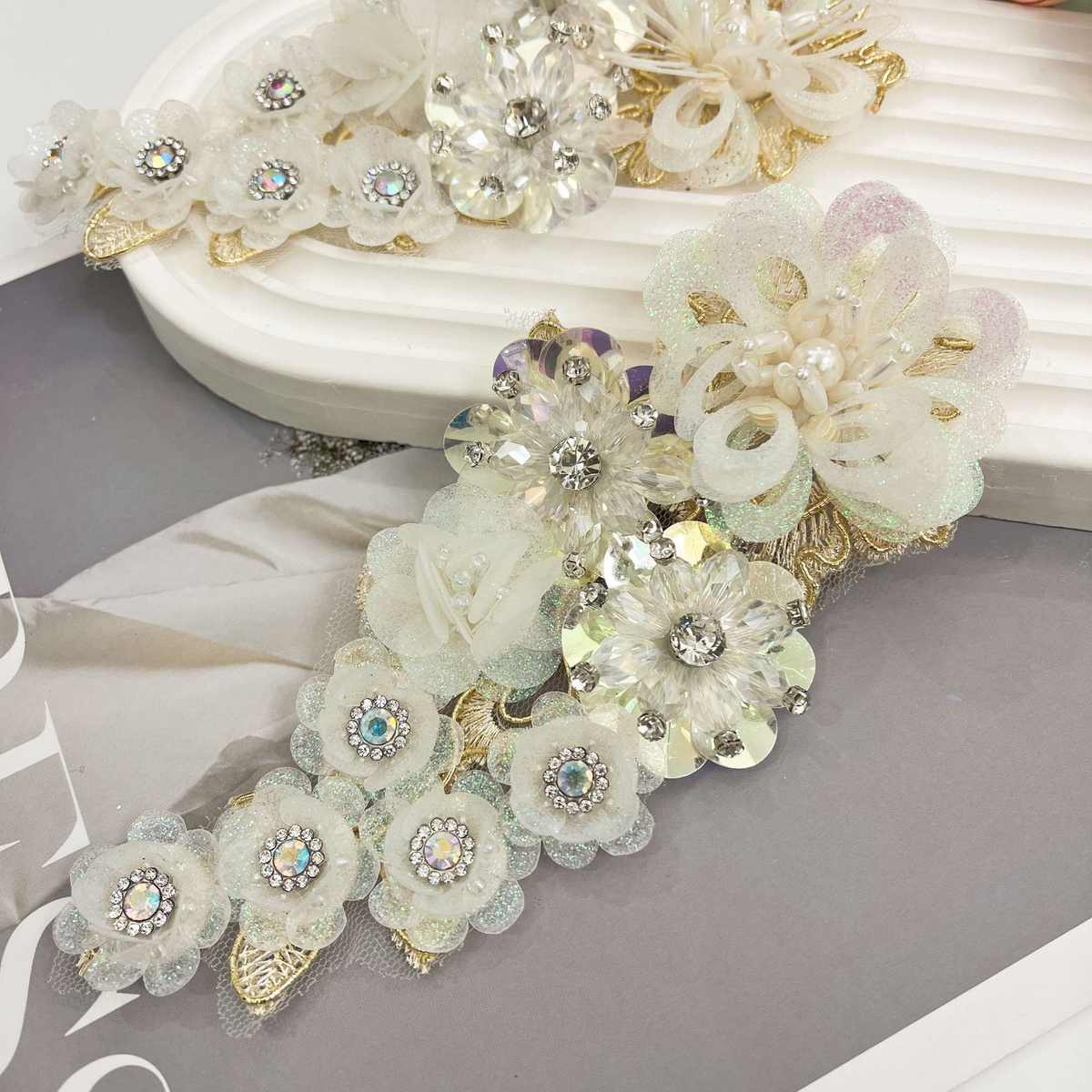 服装辅料立体花朵网纱涤纶粘花花边蕾丝衣领刺绣缝纫DIY单花配件