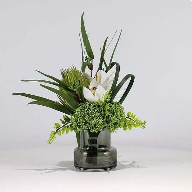 现轻楼奢样板间售处酒店卫花生20252代间床头柜小孩房家居饰品仿