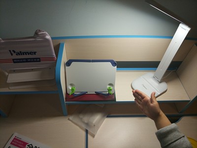 目前看来真假揭秘:跟风入手Palmer帕默儿童学习桌椅后悔了?真相到底怎么样?