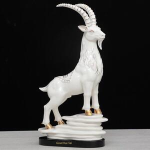 采购产品大型陶瓷生肖羊饰品保家，缺角招财，风水羊饰品，手工艺